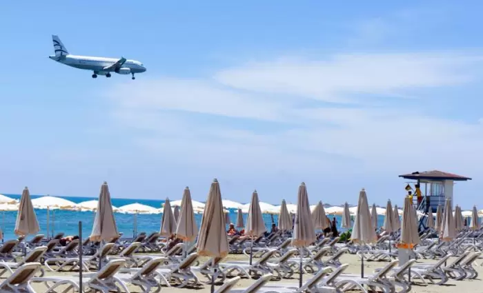 Άνοδος 25,5% στις αφίξεις τουριστών τον Απρίλιο - Ώθηση από το Καθολικό Πάσχα