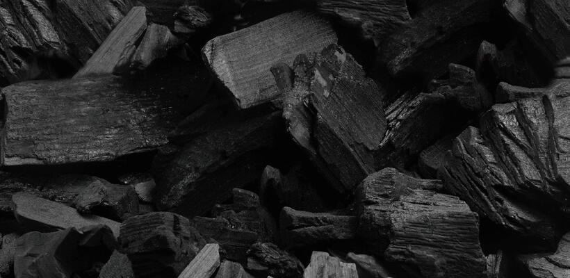 Πόλεμος στη Μέση Ανατολή: Το ενεργειακό σοκ εκτινάσσει και τις τιμές άνθρακα - Στα $150 ο τόνος