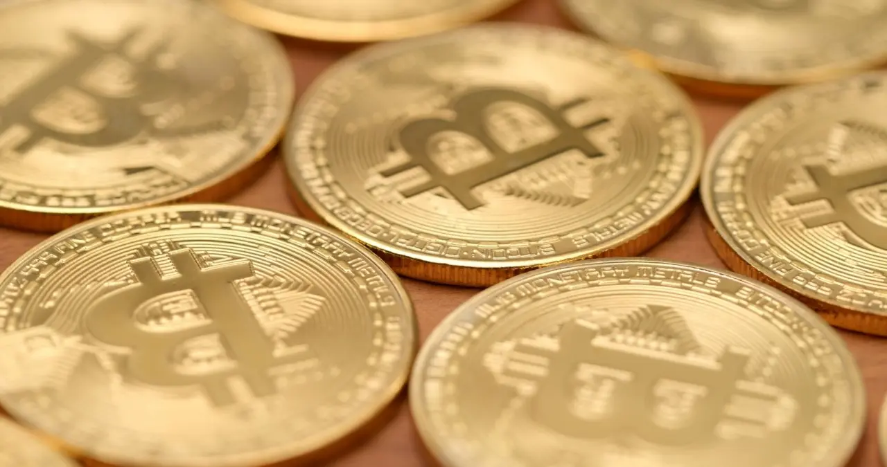 Στα $67.000 το Bitcoin με φόντο την ασταθή αγορά και τις εντάσεις στη Μέση Ανατολή