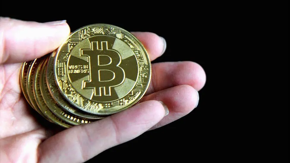 Bitcoin: Νέο αρνητικό ρεκόρ – Έπεσε για πρώτη φορά κάτω από τα $19.000