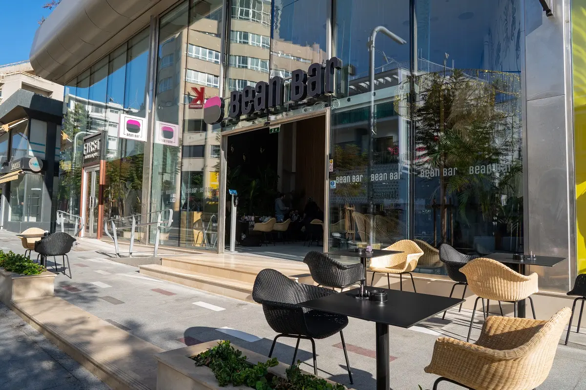 Άνοιξε το Bean Bar στη Μακαρίου