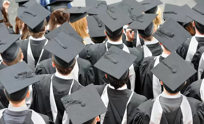 Εξ αποστάσεως εκπαίδευση για να μην χαθεί η χρονιά στα πανεπιστήμια