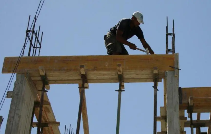 «Εξπρές» από σήμερα και οι άδειες οικοδομής για αναπτύξεις μεσαίου ρίσκου