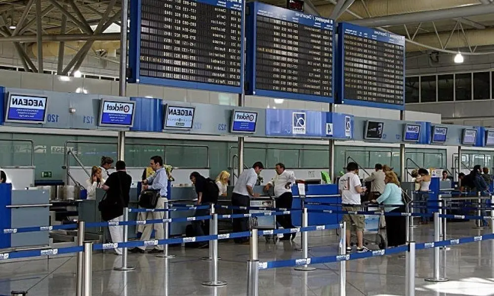 Αυξήθηκε η επιβατική κίνηση στο αεροδρόμιο Αθηνών