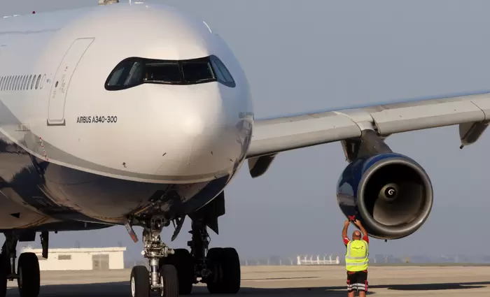 Ξεπέρασε τα 4 εκ. η επιβατική κίνηση για πρώτη φορά στην Κύπρο