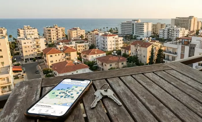 «Δεμένα τα χέρια» του Υφυπουργείου Τουρισμού στους ελέγχους για τα Airbnb