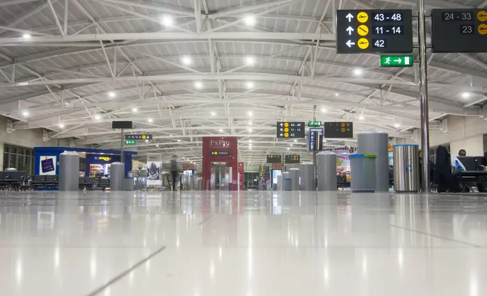 Κλειστό το ταχυδρομείο του αεροδομίου Λάρνακας