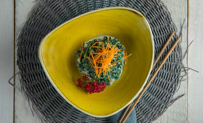 Νέα vegetarian πιάτα από το Akakiko και το Ελληνικό Ουζομεζεδοπωλείον