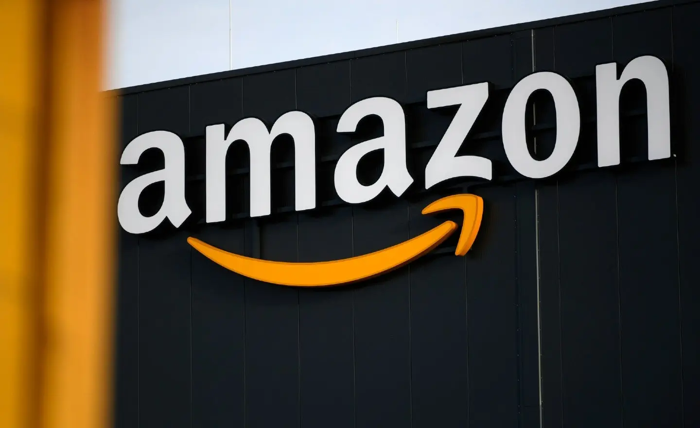 Απεργεί το προσωπικό της Amazon Ηνωμένου Βασιλείου