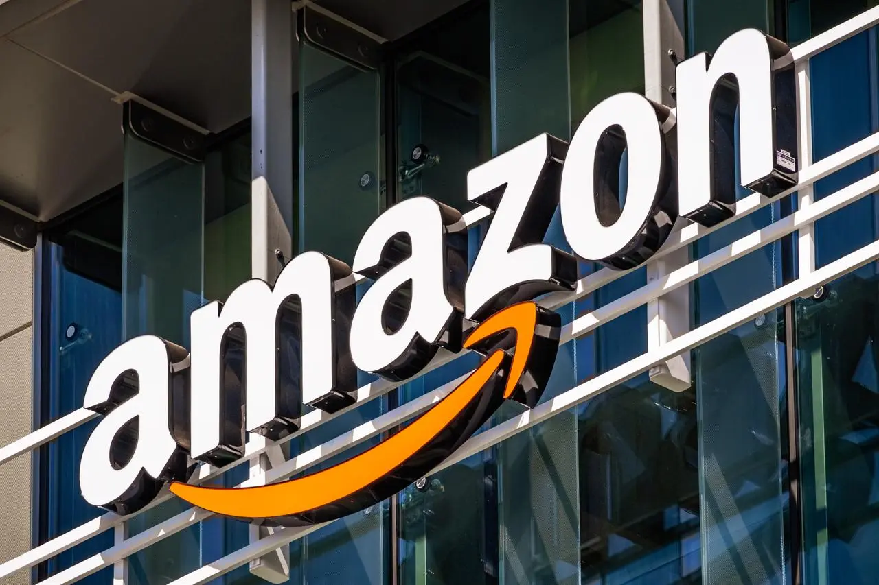 Κούρσα δισεκατομμυρίων στην Ινδία: Μετά τη Microsoft και η Amazon δεσμεύεται να επενδύσει $35 δισ. στον τομέα ΑΙ