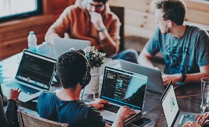 Webarts: Πώς μπορούν τα άτομα της ομάδας σας να βελτιώσουν το Οργανικό Reach στα social media σας ως “εσωτερικοί Influencers”