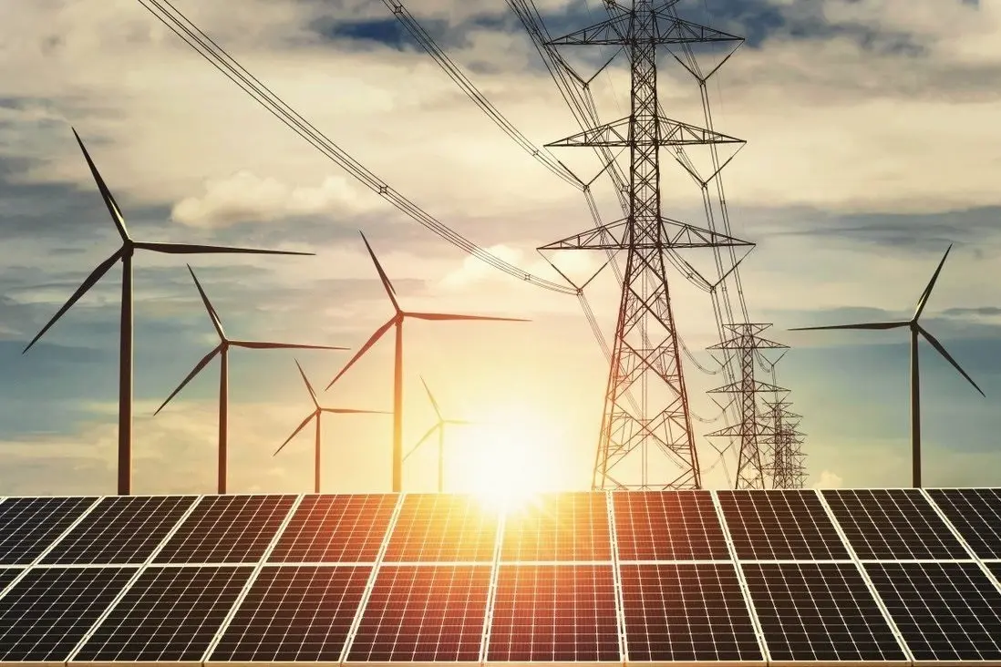 ΗΠΑ: Κατακόρυφη πτώση 36% στις επενδύσεις ΑΠΕ λόγω πολιτικών Τραμπ