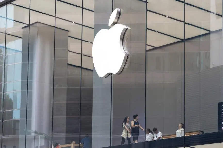 Apple: «Έχασε» κορυφαίο στέλεχος της AI από τη Meta