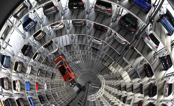 Ζημιές σημείωσαν οι μετοχές της ευρωπαϊκής αυτοκινητοβιομηχανίας 