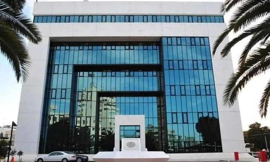 Τρ. Κύπρου: Έρχονται «πολλά» και «μικρά» σχέδια εθελούσιας εξόδου