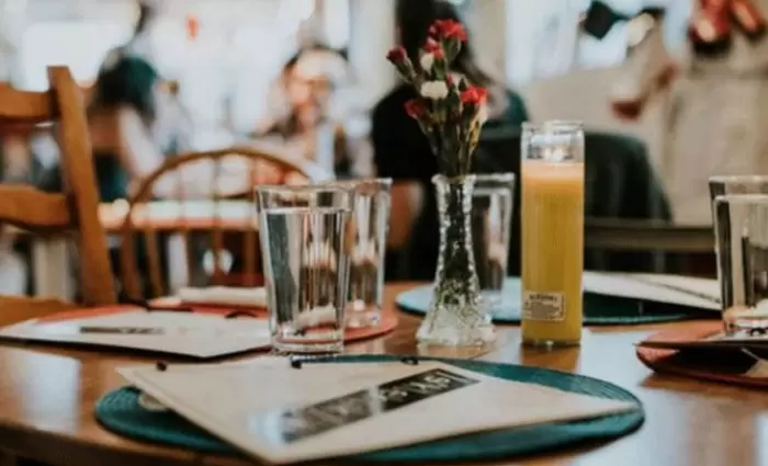 Ζητούν στήριξη οι χώροι εστίασης