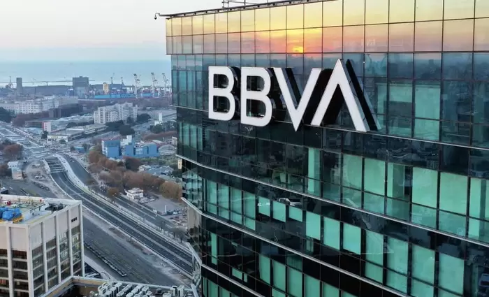 Η ισπανική τράπεζα BBVA θα προσφέρει συναλλαγές σε bitcoin και ethereum