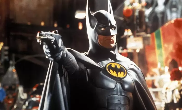 Στολές των James Bond και Batman σε δημοπρασία - Δεκτά και cryptos