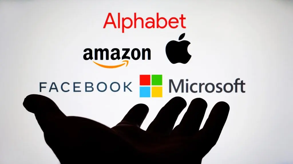 Βig Tech: Πιέζουν για 10ετή απαγόρευση ρύθμισης της ΑΙ στις πολιτείες των ΗΠΑ