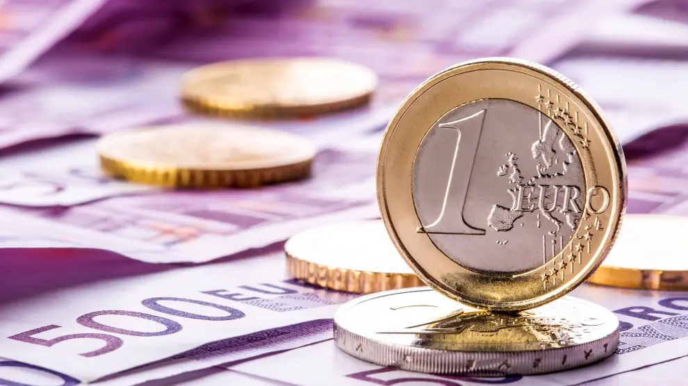 Το ευρώ σημειώνει πτώση σε ποσοστό 0,28% και διαμορφώνεται στα $1,1124