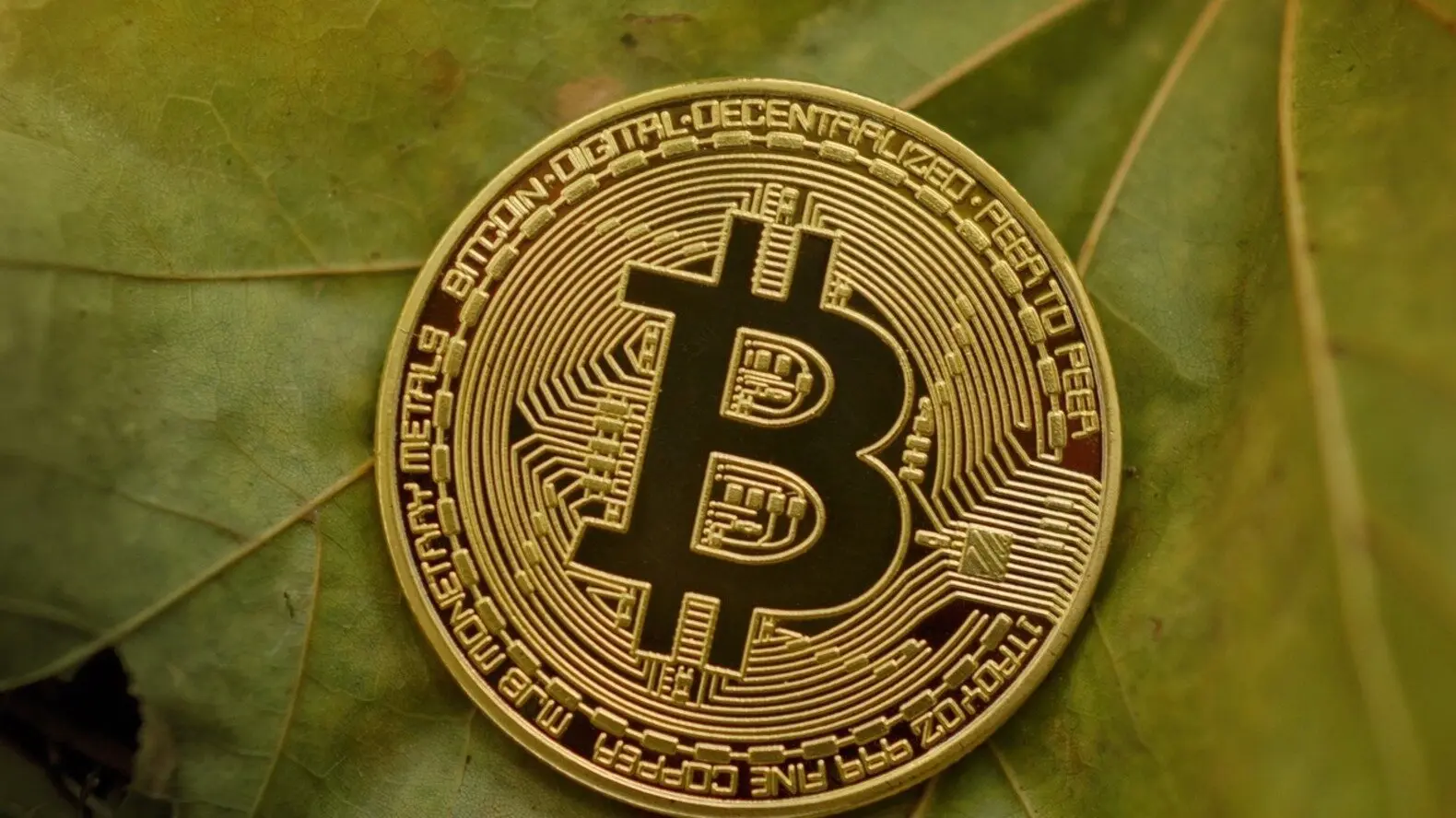 Τι είναι το Bitcoin και πώς λειτουργεί;
