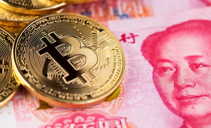 Η Κίνα κατρακυλίζει το Bitcoin - Απώλειες που ξεπερνούν τα 300 δισ. δολάρια