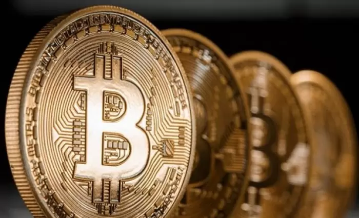 Bitcoin: Ξεπέρασε για λίγο τα $41.000 πριν χάσει όλα του τα κέρδη