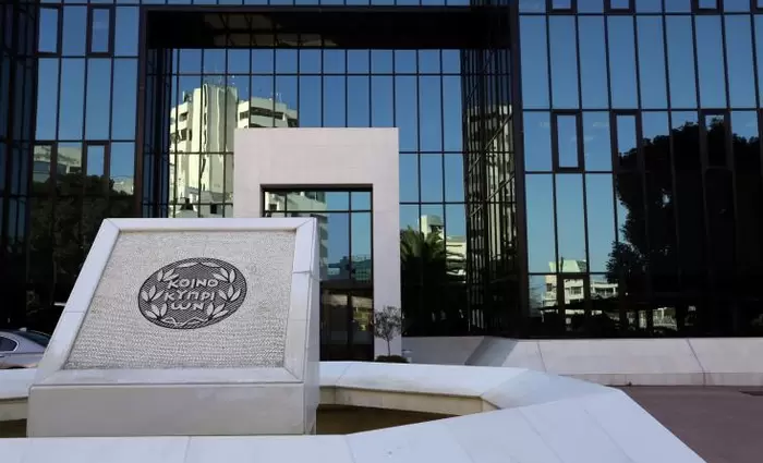 S&P: Αναβάθμισε την αξιολόγηση της Τρ. Κύπρου 