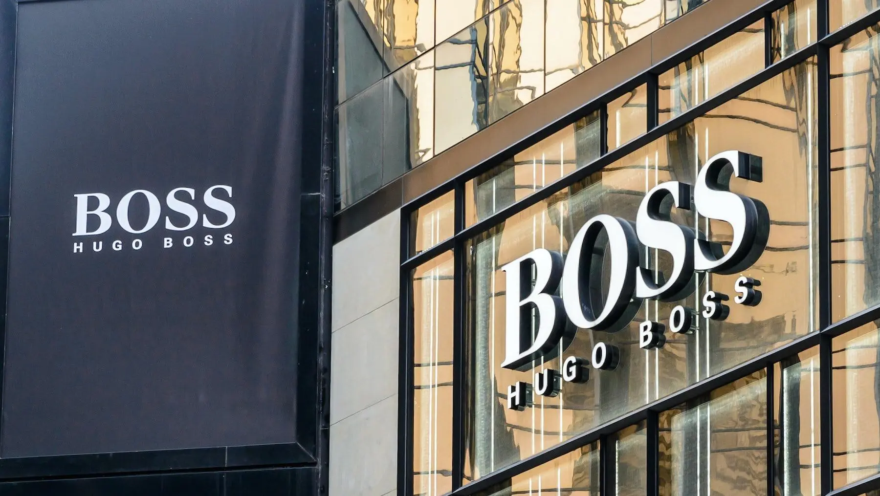 Hugo Boss: Άνοδος 8,8% για τη μετοχή μετά τα αποτελέσματα τριμήνου
