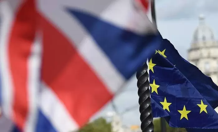 Βρετανοί καλλιτέχνες λένε ότι το Brexit είναι σκέτη παραφροσύνη