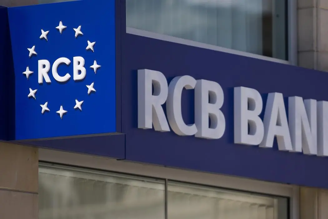 RCB: Βραβείο πρωτοπορίας στις πληρωμές από τη Mastercard.