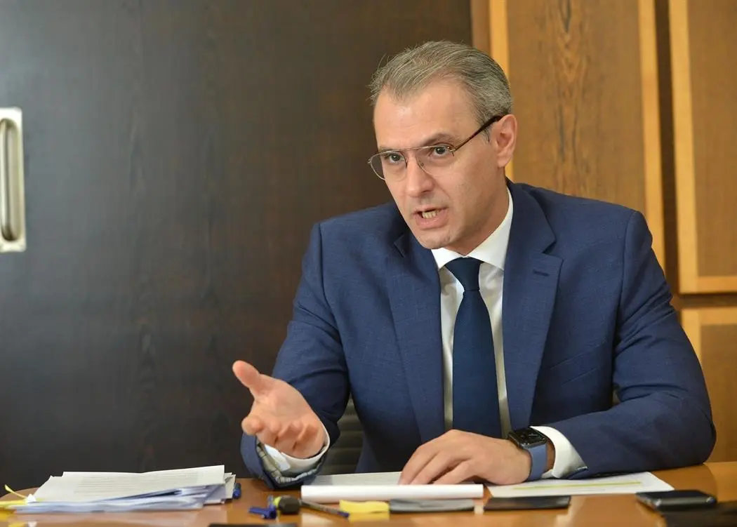 Διοικητής Κεντρικής: Οι τράπεζες να βρουν νέα προϊόντα