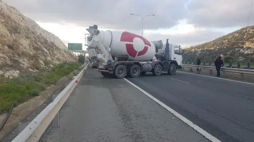 Καμπανάκι από εταιρείες κατασκευής σκυροδεύματος στην Πάφο