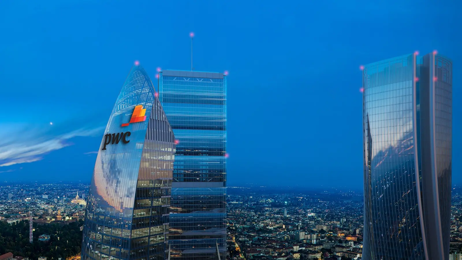 Στα 45 δισεκατομμύρια δολάρια τα έσοδα της PwC