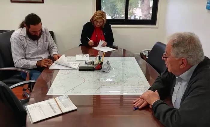 Λακατάμια: Έπεσαν οι υπογραφές για μηχανή αλέσματος κλαδεμάτων