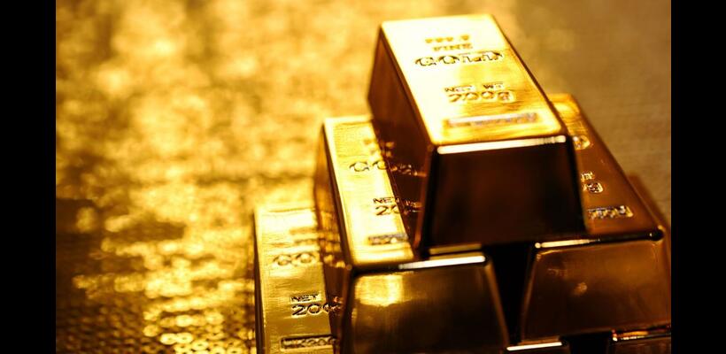 Οι επενδυτές στρέφονται μαζικά στον χρυσό και δίνουν ρεκόρ 7ετίας