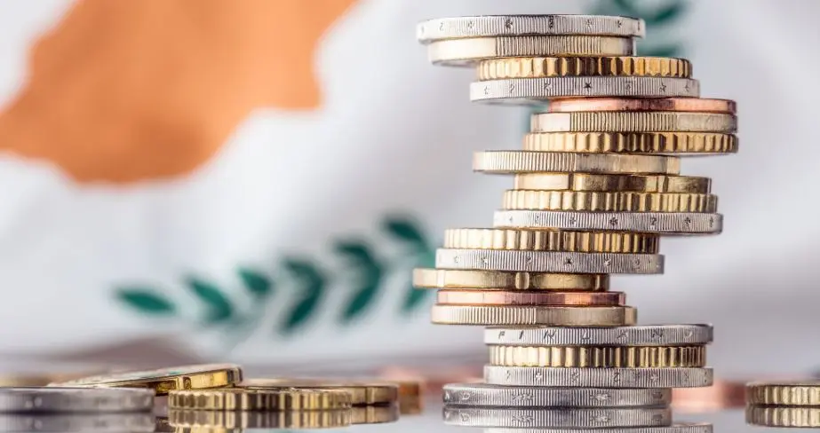 Επικίνδυνες στρεβλώσεις και ανισορροπίες στην κυπριακή οικονομία