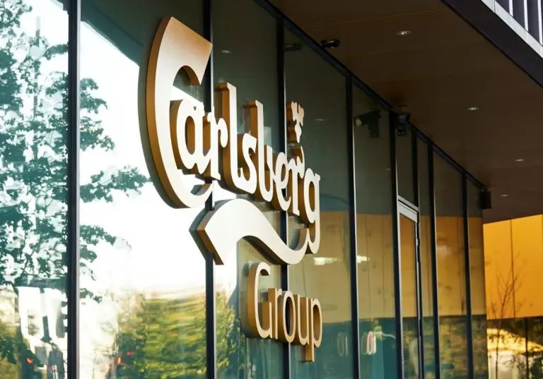 Πώς η Carlsberg έχασε την αγορά της Ρωσίας - Ο εκβιασμός του Κρεμλίνου