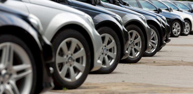 Έριξαν ταχύτητα οι εγγραφές αυτοκινήτων τον Νοέμβριο