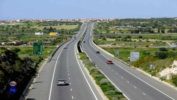 Σπεύστε για ανανεώσεις αδειών κυκλοφορίας - Πότε λήγει η προθεσμία