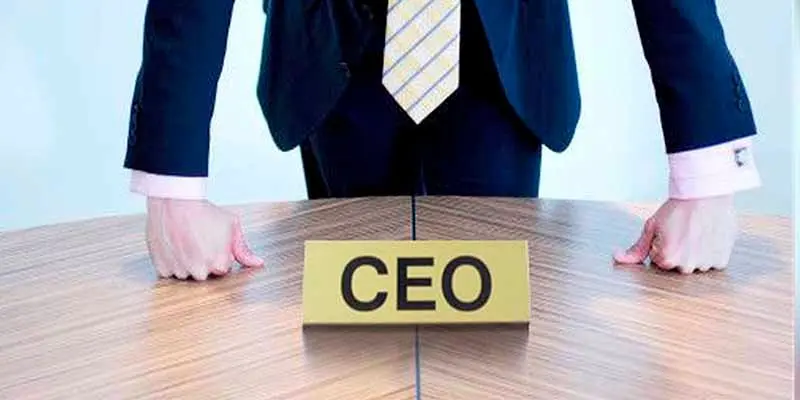 Ο CEO αυτής της τράπεζας έλαβε $4,5 εκατ. σε 4 μήνες!