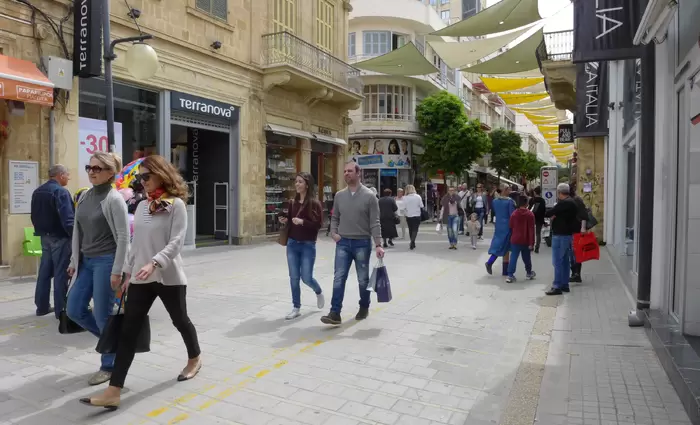 Εταιρίες, οργανισμοί και υπηρεσίες λαμβάνουν έκτακτα μέτρα