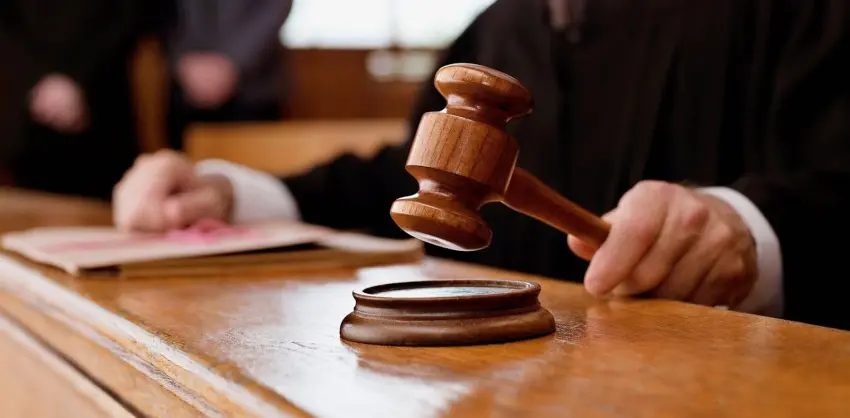 Μπορεί ένα Δικαστήριο να ακυρώσει μια διαιτητική απόφαση;