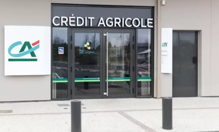 Πώς θωρακίζει η Credit Agricole τις δραστηριότητές στην Ιταλία έναντι της UniCredit