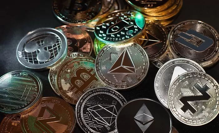 Σε χαμηλό τριών εβδομάδων το Bitcoin λόγω δασμών Τραμπ – Sell off στα υπόλοιπα cryptos