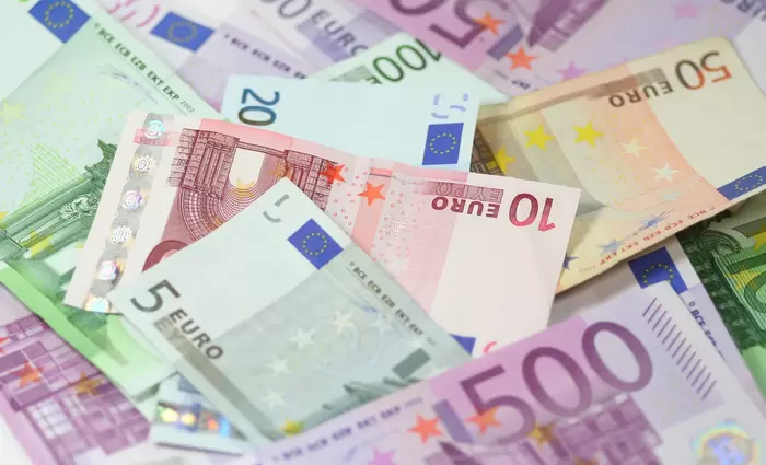 Πάτησαν φρένο οι αναδιαρθρώσεις δανείων