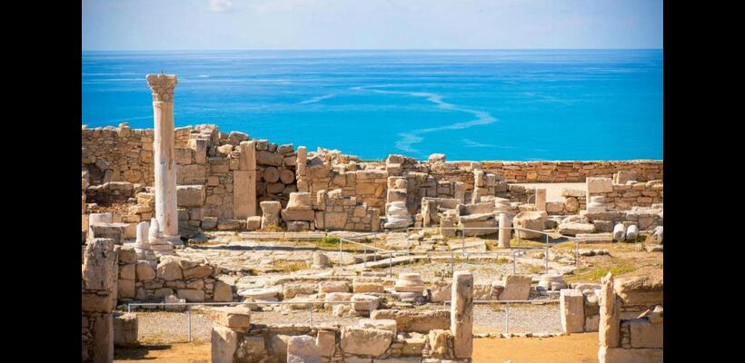 Ζητούν δημιουργία τουριστικής αστυνομίας για τους παράνομους ξεναγούς