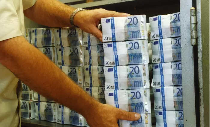 Από κόσκινο για ξέπλυμα μαύρου χρήματος θα περάσει η Κύπρος