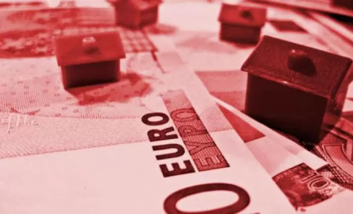 ΕΚΤ: Καμπανάκι Μπουκ προς ευρωπαϊκές τράπεζες – «Κάντε περισσότερα για ΜΕΔ»