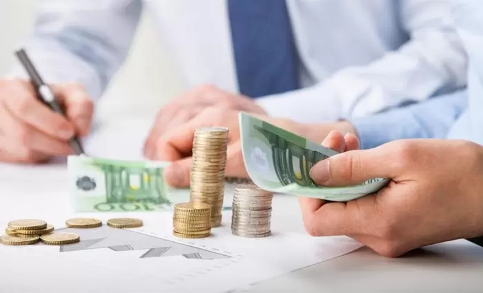 Σε ιστορικό χαμηλό η ζήτηση εταιρικών δανείων στην Ευρωζώνη